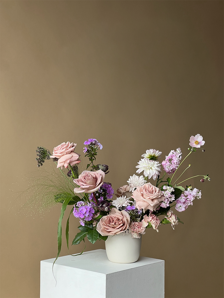 Mother's Day Signature Centrepiece